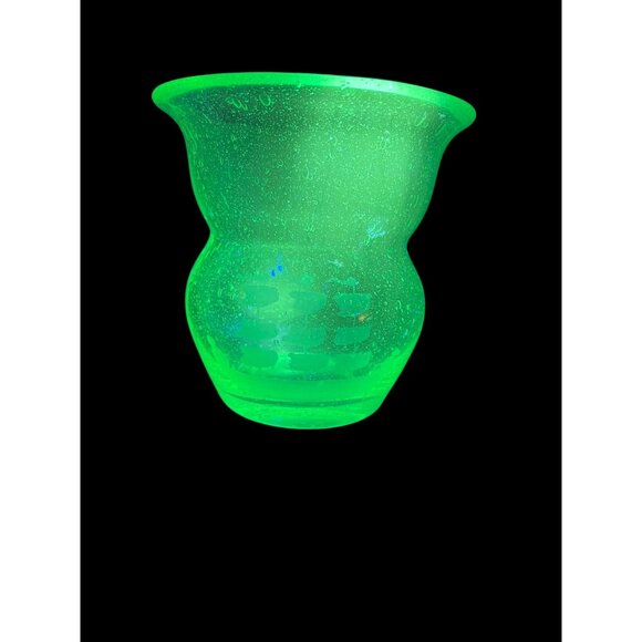Vintage Uranium Glass Spittoon With Acid Etched Design - Picture 1 of 6